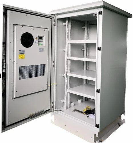Outdoor telecom cabinets